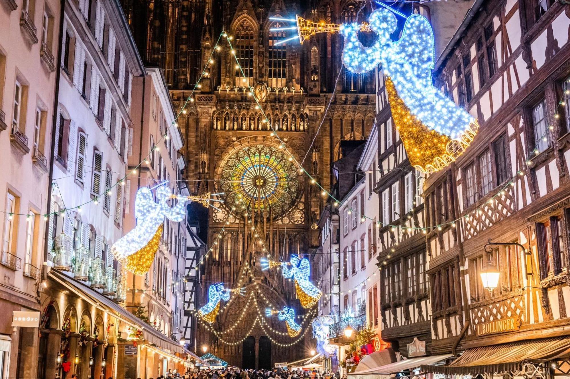 Luminous Apartment In Kehl Near Strasbourg, Conveniently Located Next To A Tram Stop With Direct Access To Strasbourg City Centre Esterno foto